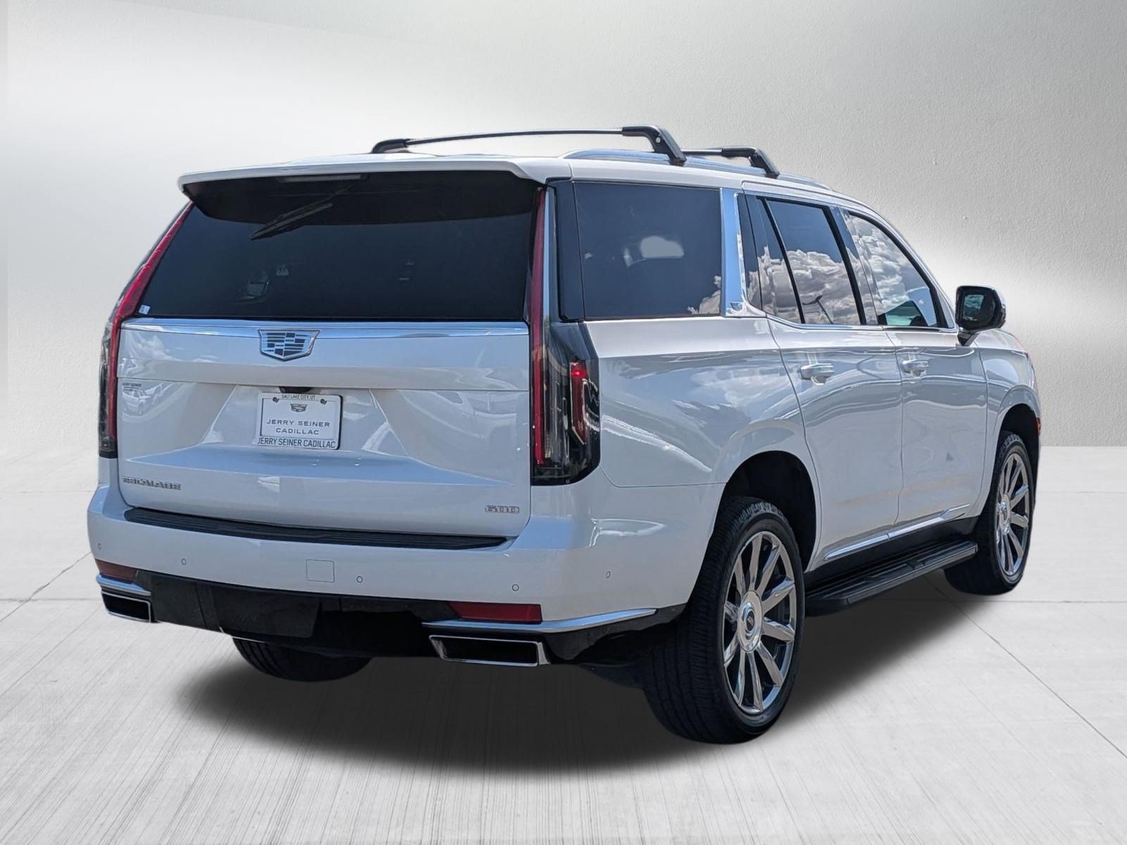 Used 2022 Cadillac Escalade Premium Luxury Platinum AWD/4WD image 6