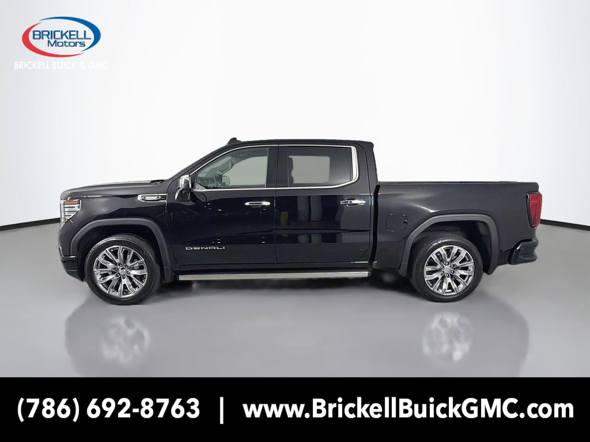 Used 2025 GMC Sierra 1500 Denali w/ Denali Reserve Package AWD/4WD image 2