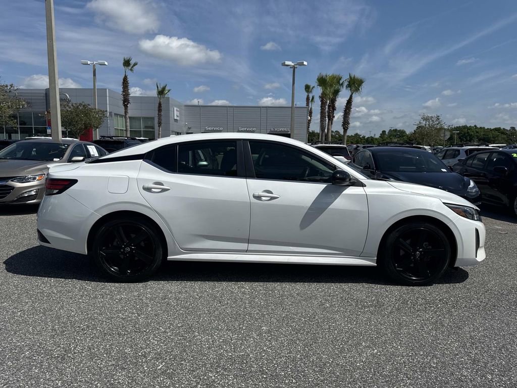 Certified 2024 Nissan Sentra SR FWD image 2
