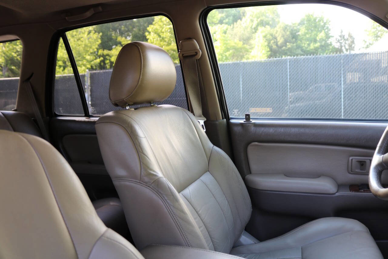 Used 1999 Toyota 4Runner Limited AWD/4WD image 56