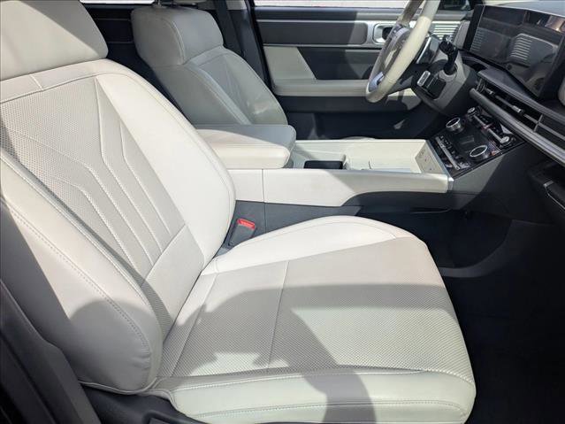 Used 2024 Hyundai Santa Fe SEL image 19
