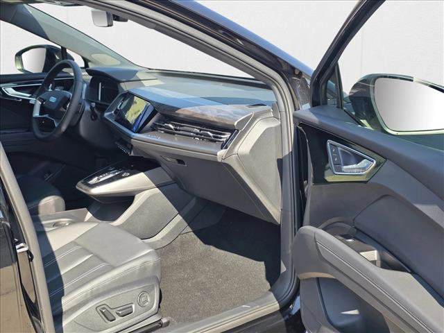 New 2026 Audi Q4 e-tron Premium image 12