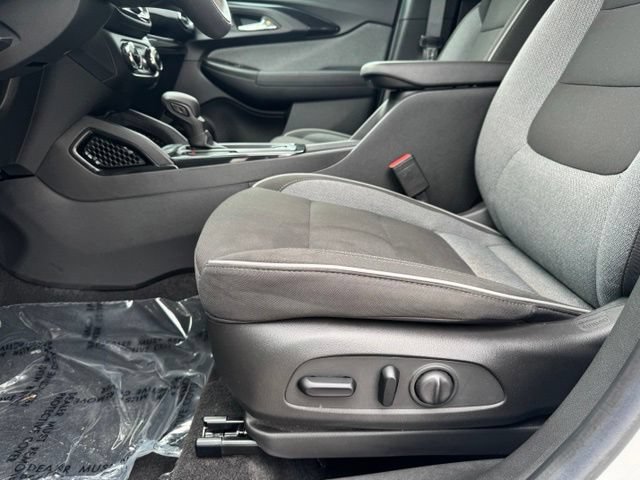 Certified 2023 Chevrolet TrailBlazer LT w/ Convenience Package AWD/4WD image 5