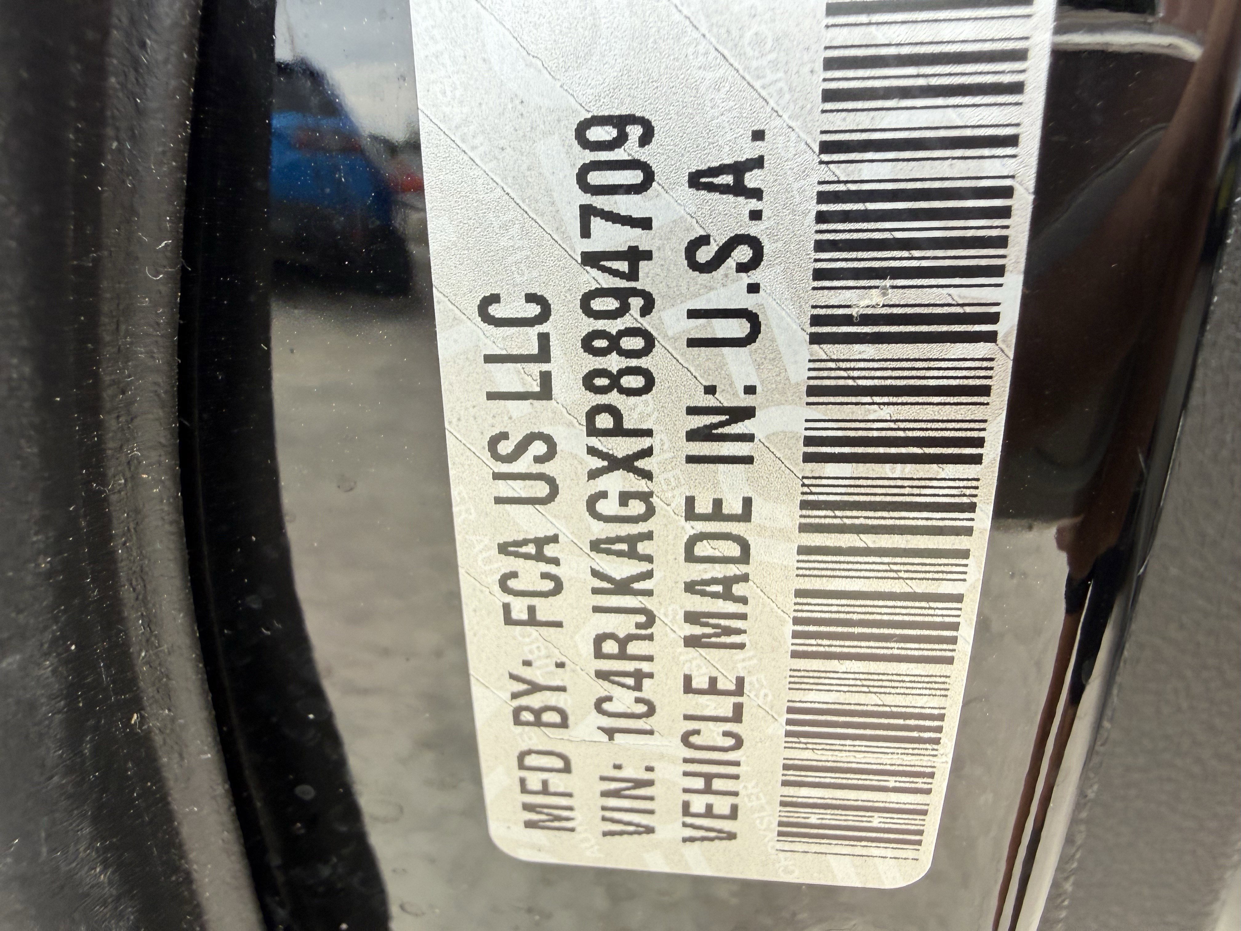 Used 2023 Jeep Grand Cherokee L Laredo AWD/4WD image 35