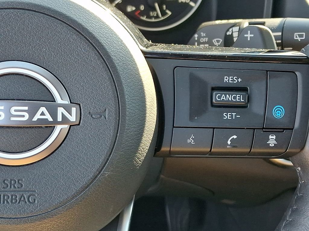 Certified 2023 Nissan Rogue SV w/ SV Premium B Package AWD/4WD image 22