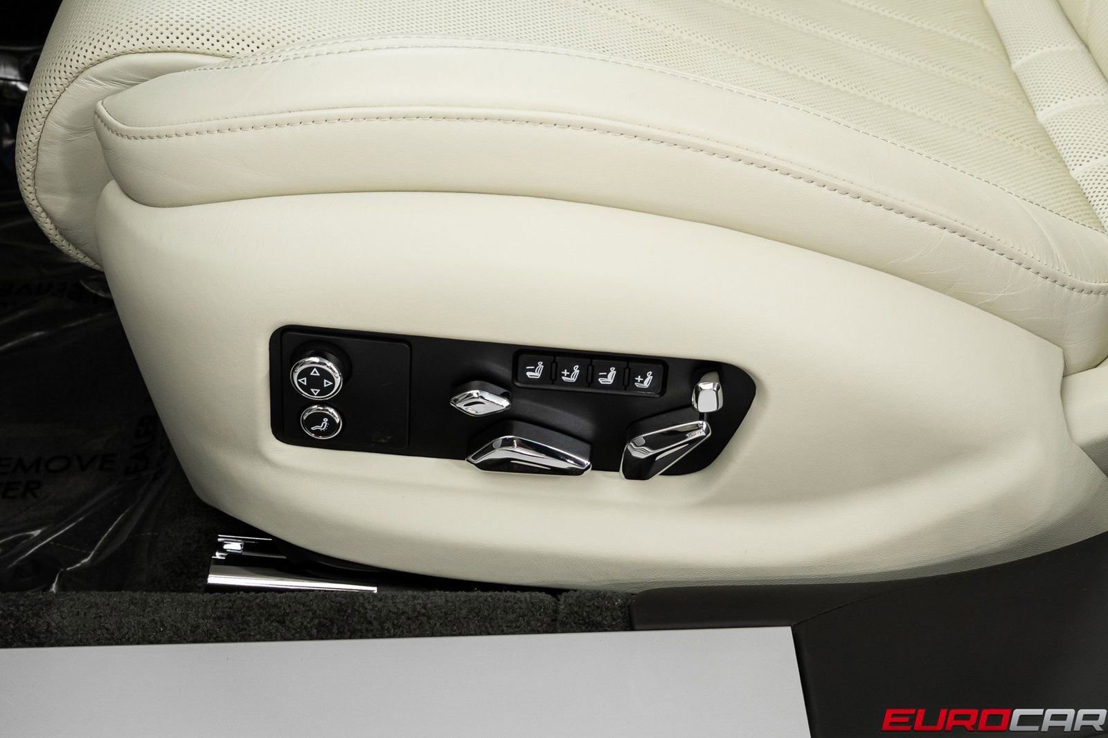 Used 2023 Bentley Flying Spur V8 AWD/4WD image 38