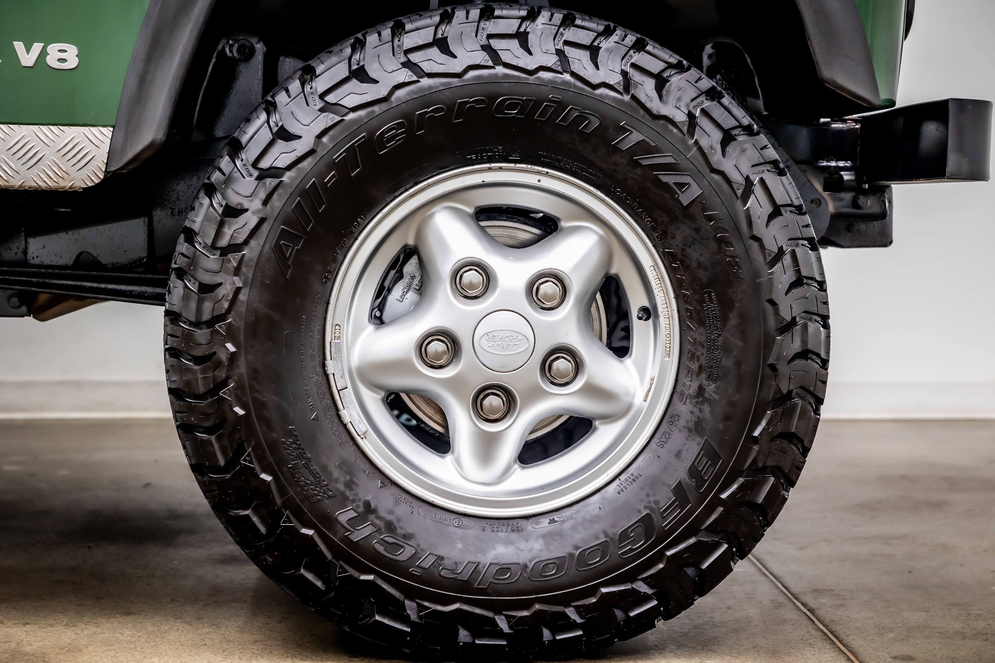 Used 1994 Land Rover Defender 90 AWD/4WD image 39