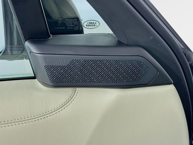 New 2026 Land Rover Range Rover Long Wheelbase Autobiography image 21