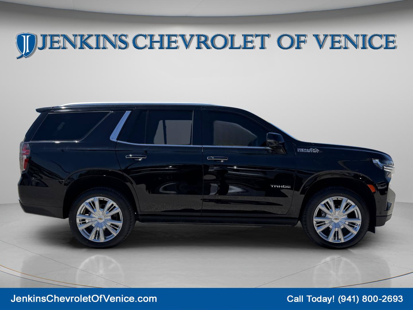 Used 2023 Chevrolet Tahoe High Country w/ Advanced Technology Package AWD/4WD image 3