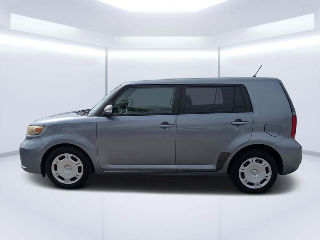 Used 2010 Scion xB image 6