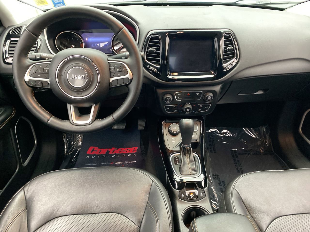 Used 2018 Jeep Compass Limited w/ Navigation Group AWD/4WD image 15