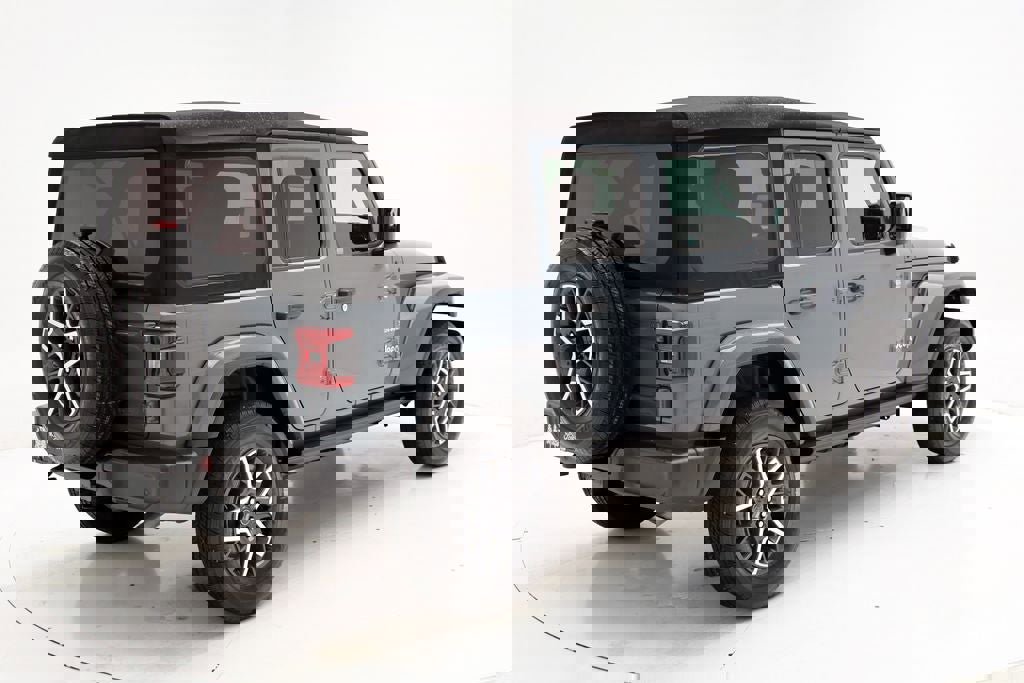 Used 2024 Jeep Wrangler Sahara w/ Technology Group image 9