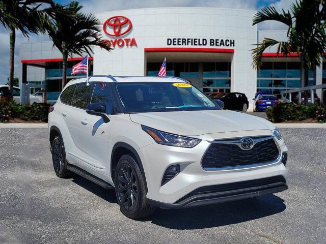 Used 2023 Toyota Highlander Limited video 1