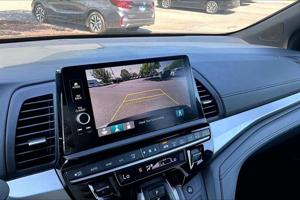 Used 2025 Honda Odyssey Sport-L image 13