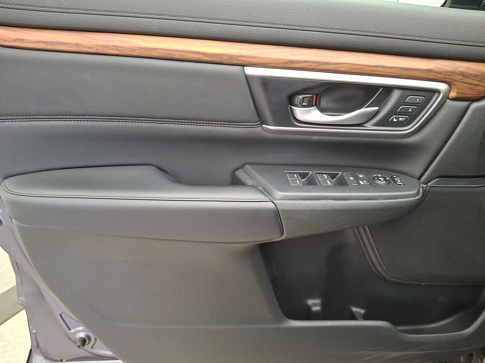 Used 2020 Honda CR-V EX-L image 13