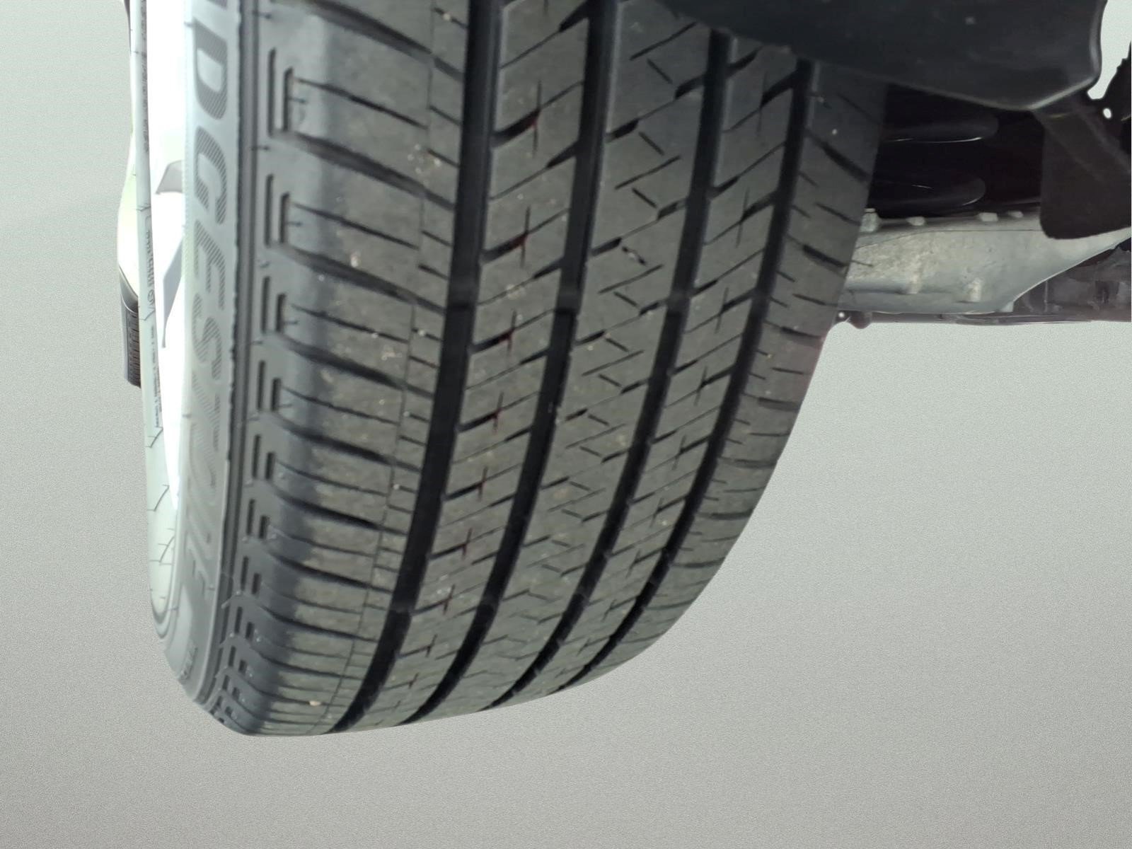 Used 2023 Honda CR-V EX-L image 10