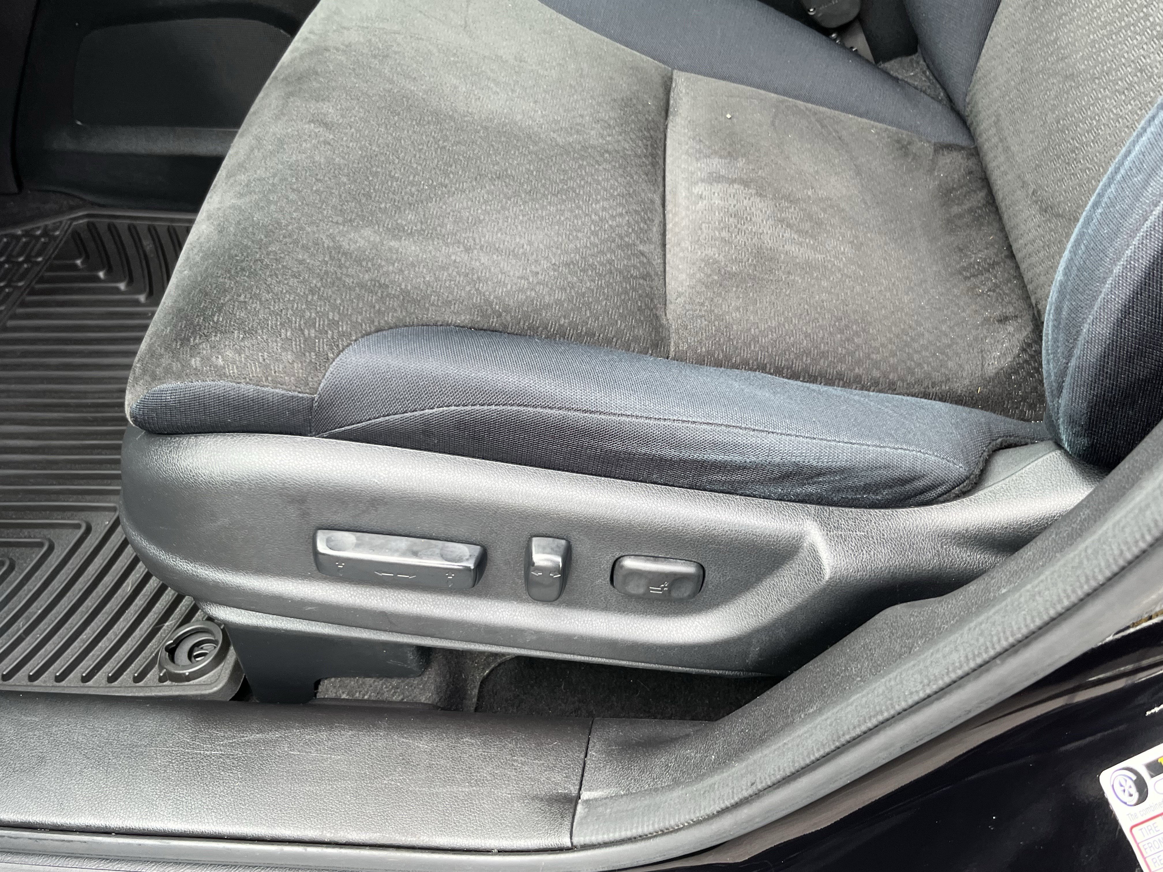Used 2016 Honda CR-V EX image 17
