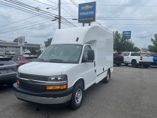 New 2025 Chevrolet Express 3500 w/ Power Convenience Package RWD image 2