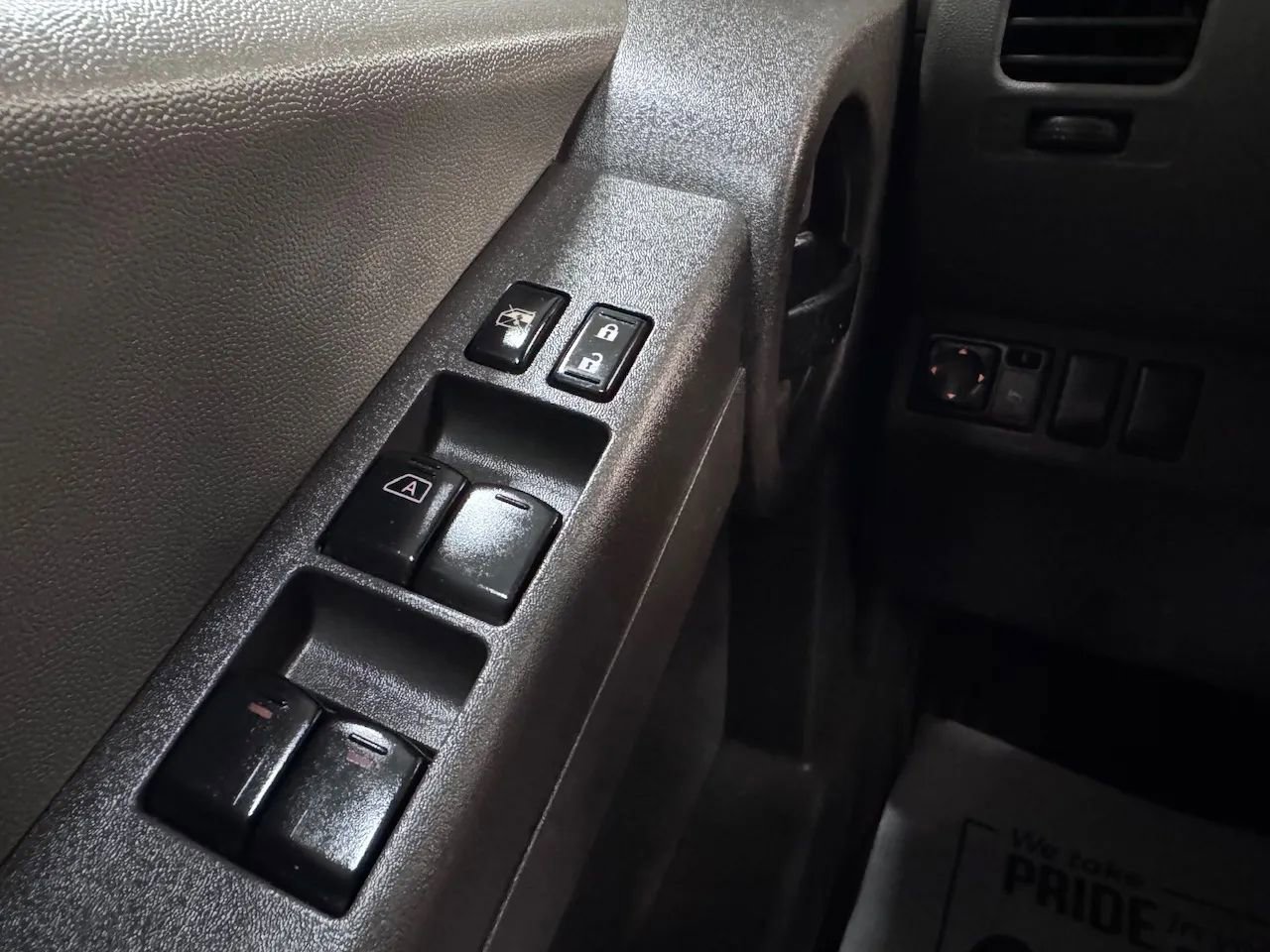 Used 2010 Nissan Xterra S RWD image 18