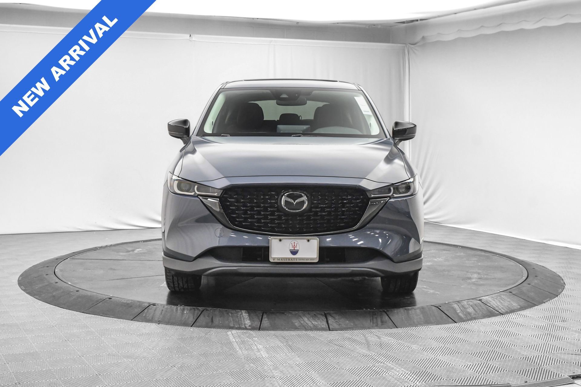 Used 2023 MAZDA CX-5 Carbon Edition image 2