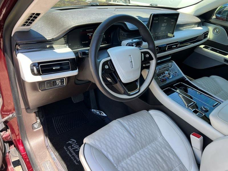 Used 2020 Lincoln Aviator Black Label w/ Dynamic Handling Package AWD/4WD image 19