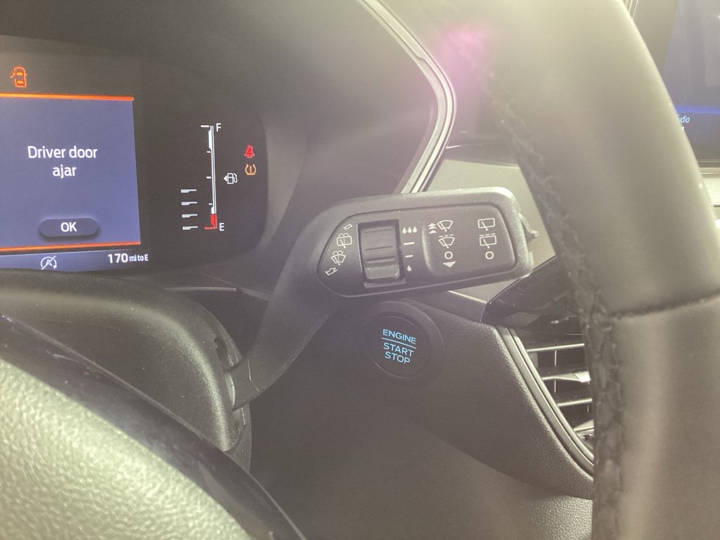 Used 2023 Ford Escape Active image 17