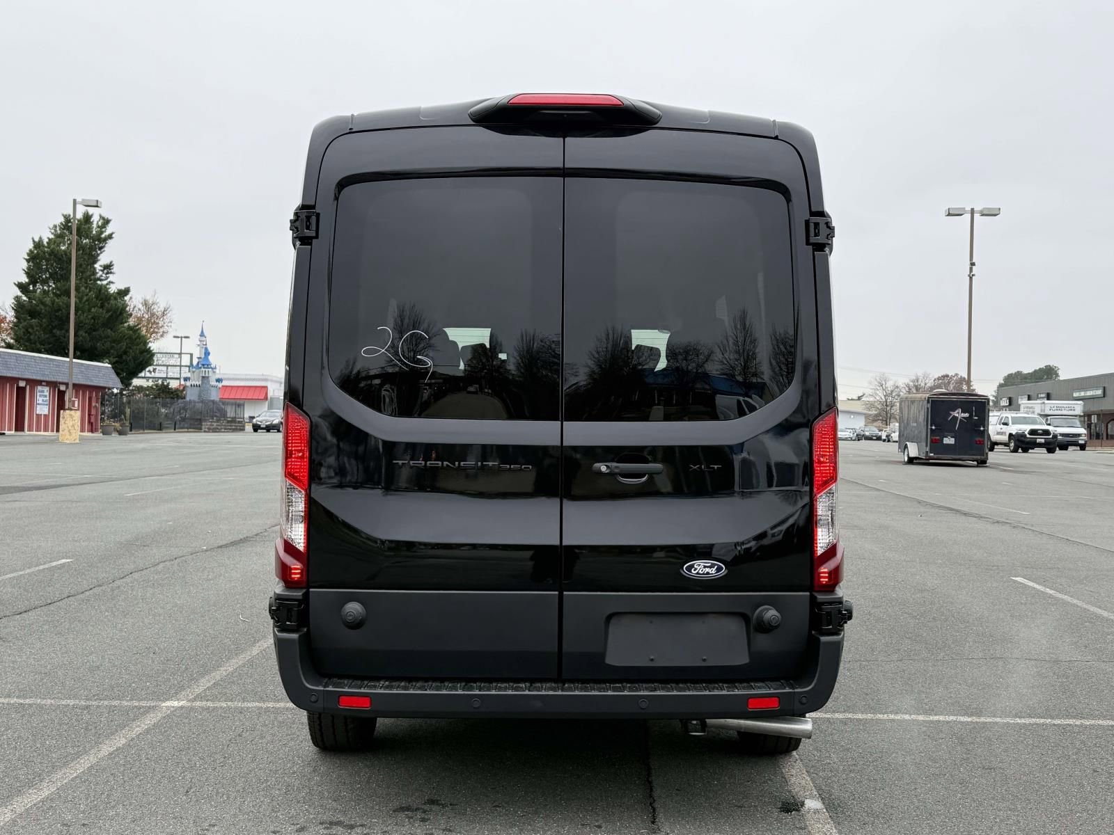 New 2026 Ford Transit 350 XLT image 4
