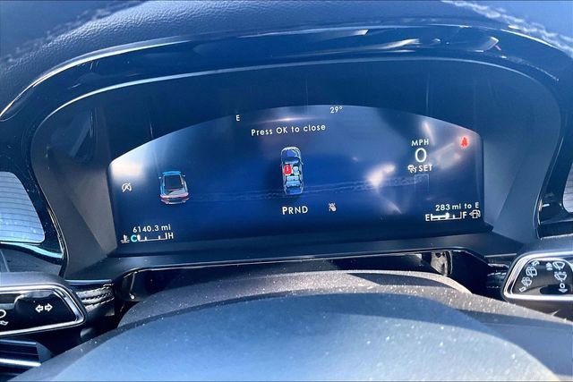 Used 2024 Lincoln Corsair Premiere image 20