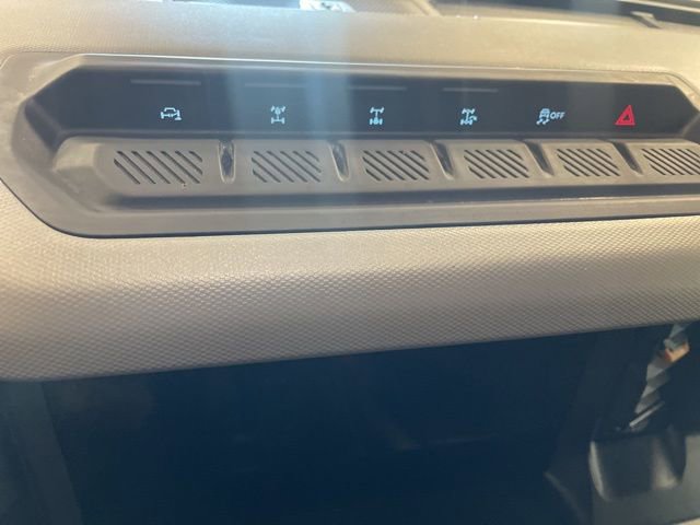 Used 2023 Ford Bronco Badlands image 37