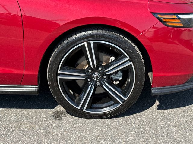 Used 2023 Honda Accord Sport image 11