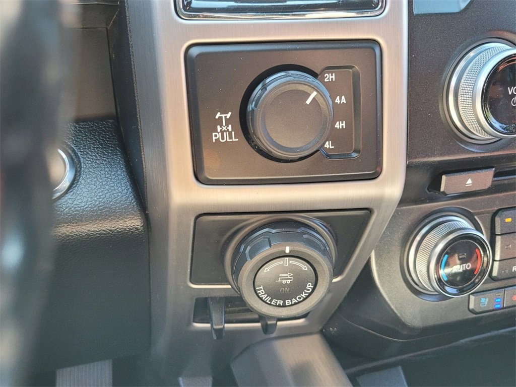 Used 2018 Ford F150 Platinum w/ Equipment Group 701A Luxury image 22