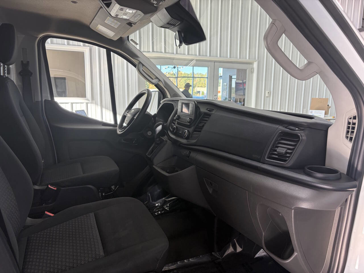 Used 2024 Ford Transit 250 Low Roof w/ Exterior Upgrade Package image 25