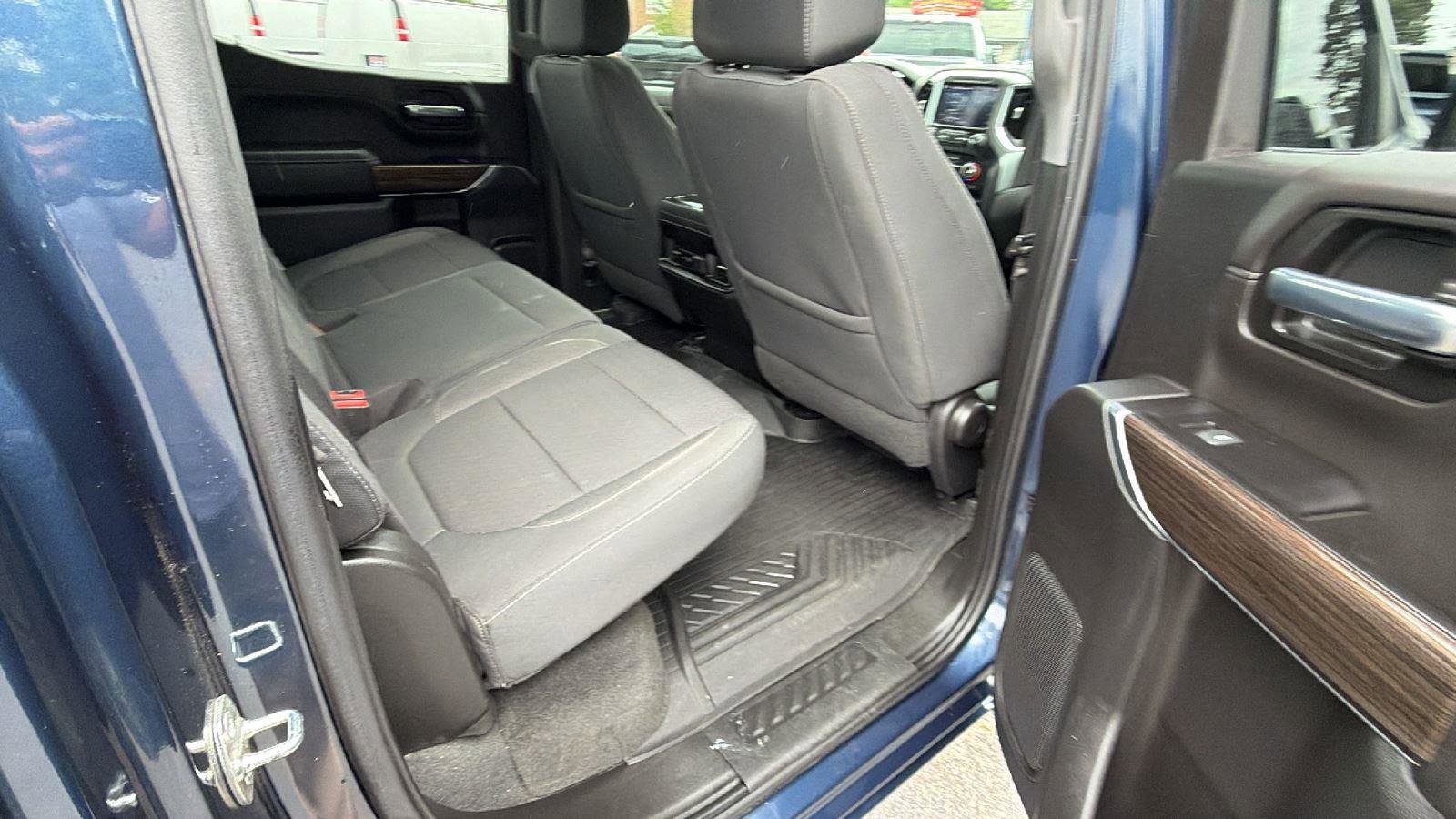 Used 2022 Chevrolet Silverado 1500 RST AWD/4WD image 18