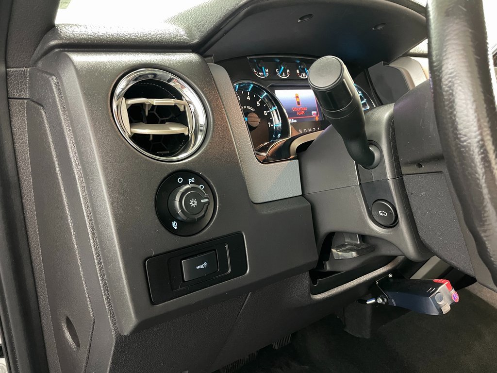 Used 2013 Ford F150 XLT w/ XLT Chrome Pkg image 23