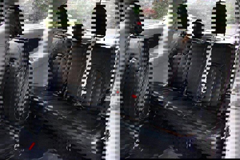 Used 2020 Chrysler Voyager Lxi image 16