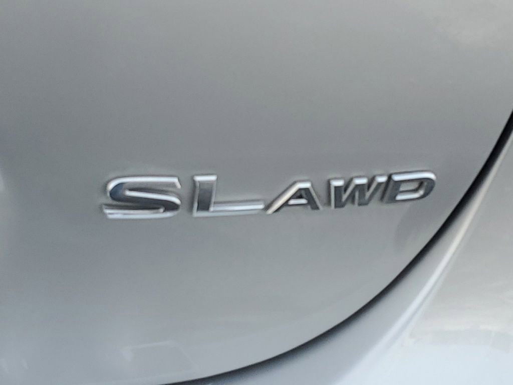 Used 2017 Nissan Rogue Sport SL w/ SL Premium Package image 8