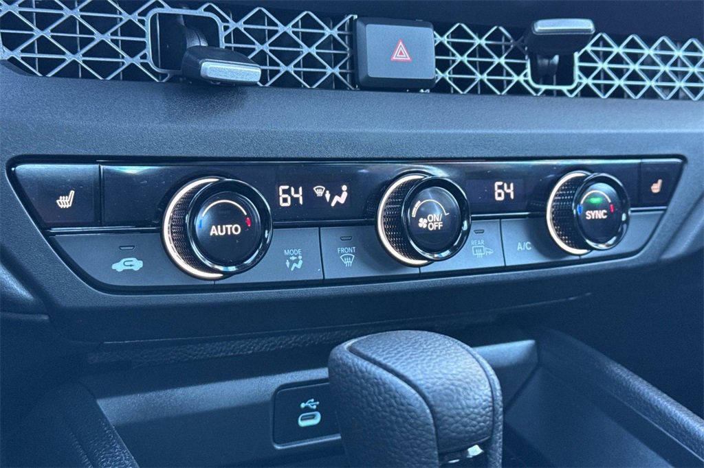 Certified 2025 Honda Accord SE image 18