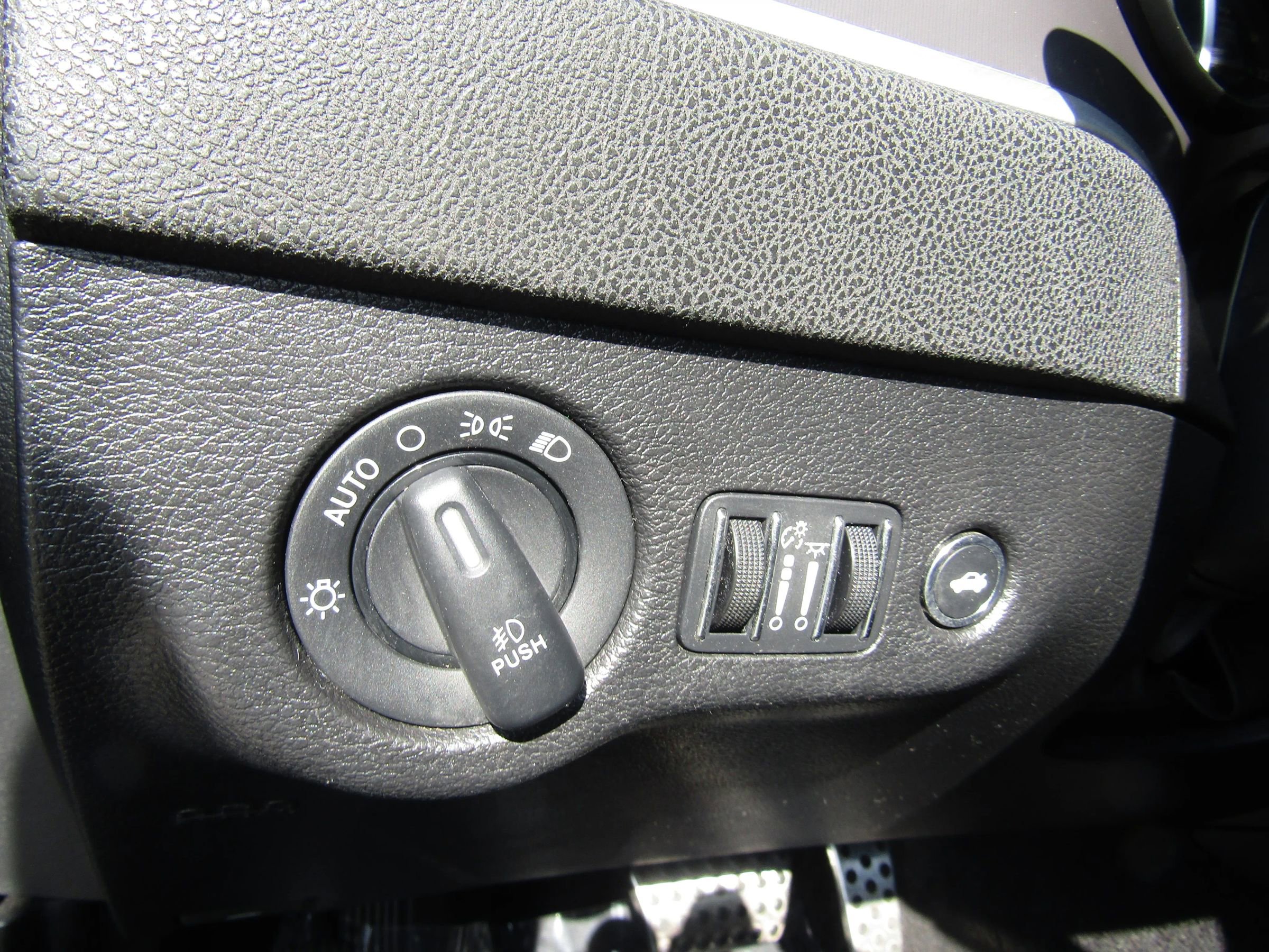 Used 2021 Dodge Charger Scat Pack w/ Navigation & Travel Group image 19