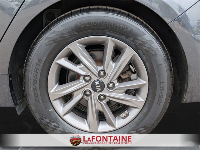 Used 2020 Kia Optima LX image 30