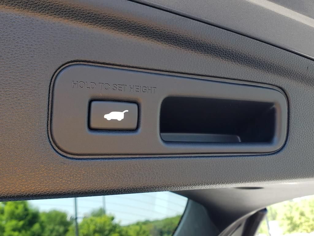Certified 2026 Acura MDX SH-AWD image 10