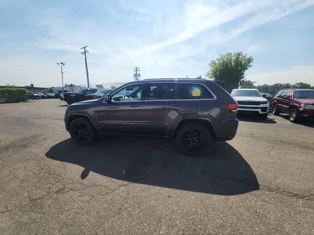 Used 2015 Jeep Grand Cherokee Altitude AWD/4WD image 21