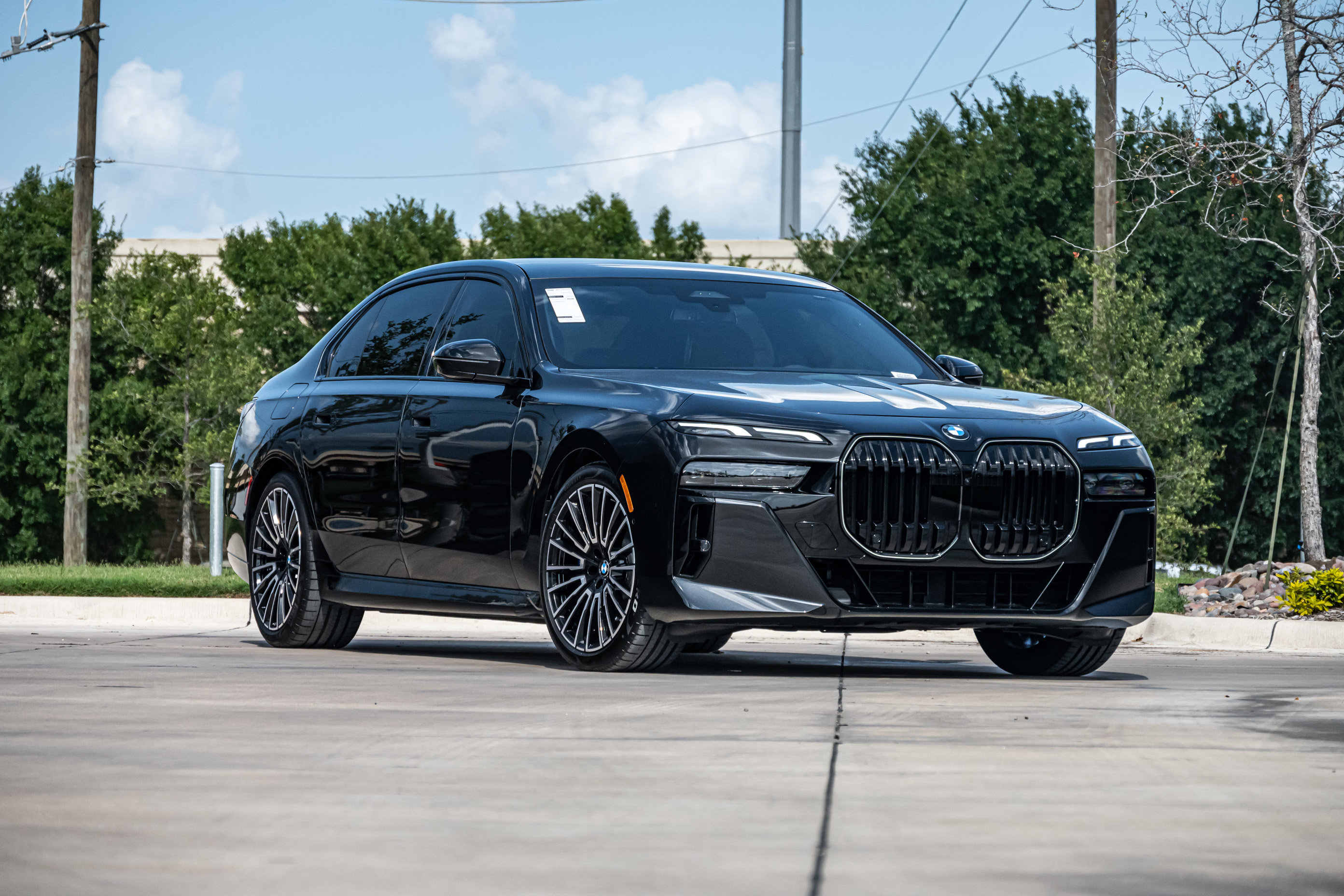 New 2025 BMW 740i w/ Premium Package image 2