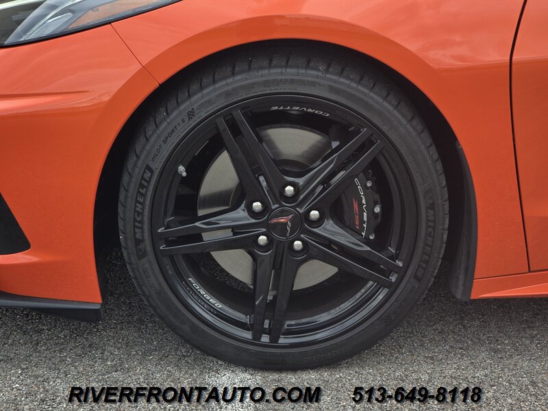 Used 2026 Chevrolet Corvette Stingray Premium Conv w/ Z51 Performance Package RWD image 21