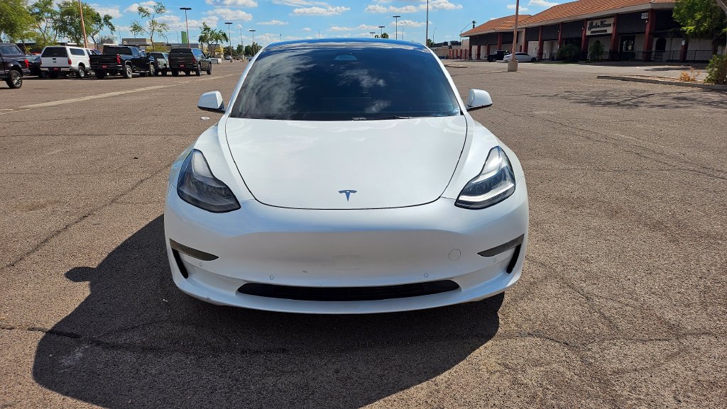 Used 2022 Tesla Model 3 Standard Range RWD image 3