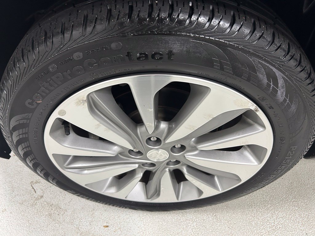 Used 2020 Buick Encore Preferred w/ Safety Package AWD/4WD image 9