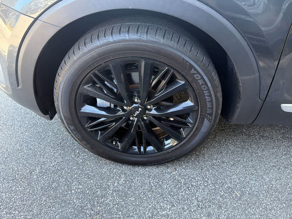 Used 2022 Kia Telluride SX FWD image 11