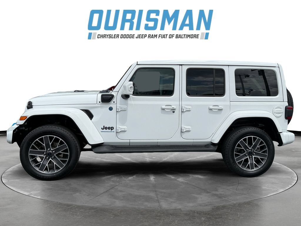 Used 2024 Jeep Wrangler High Altitude AWD/4WD image 3