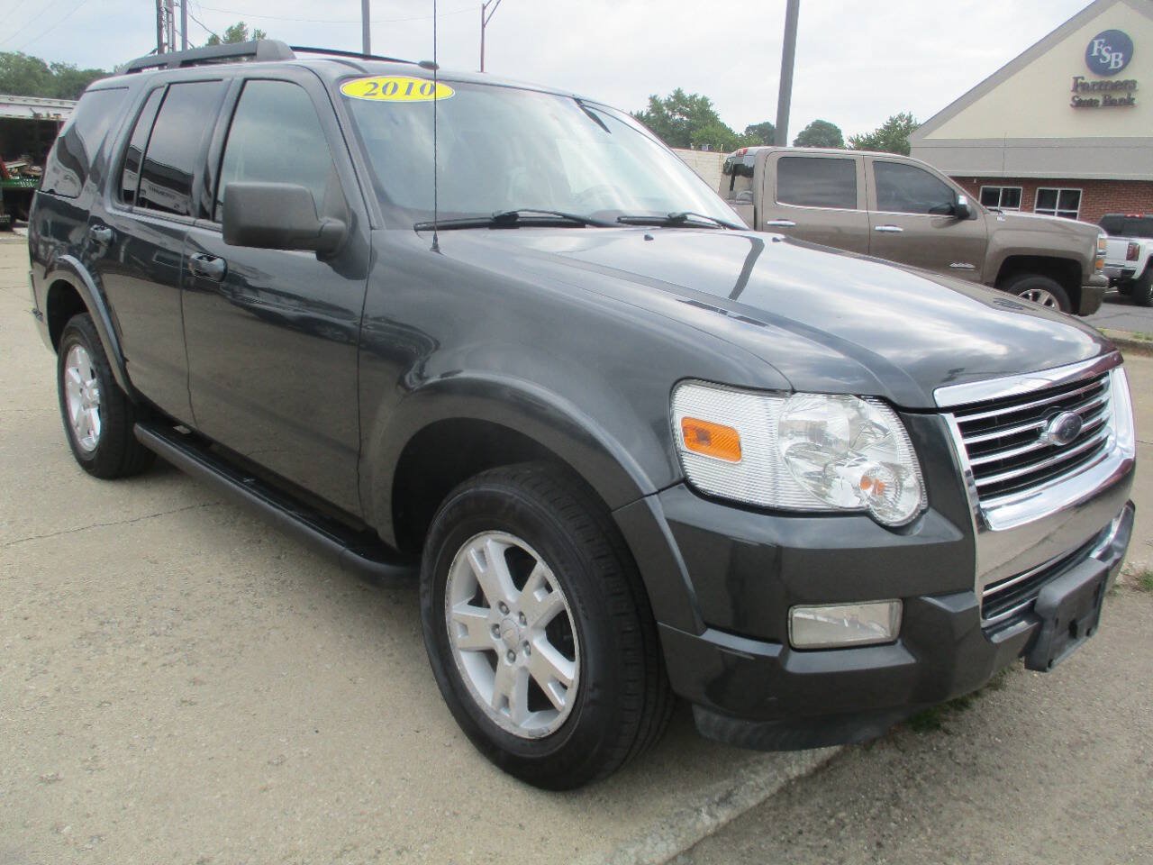 Used 2010 Ford Explorer XLT AWD/4WD image 8