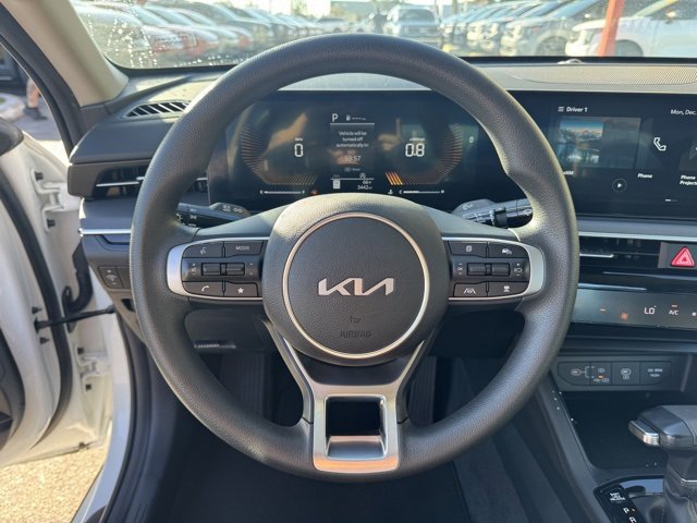 Used 2025 Kia K5 LXS image 23