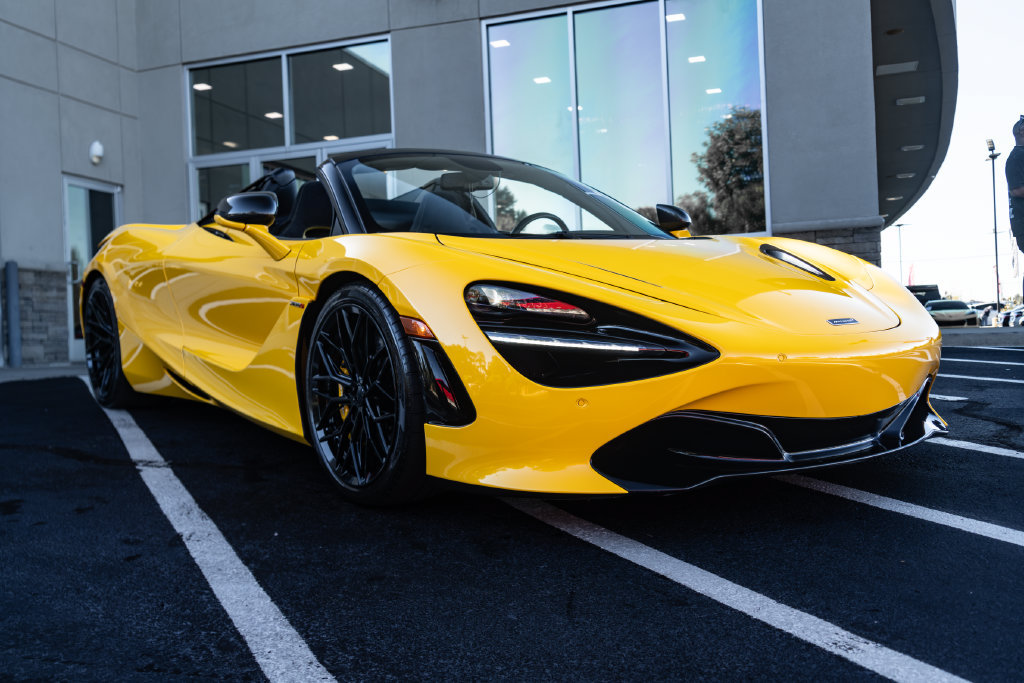 Used 2021 McLaren 720S Luxury RWD image 6